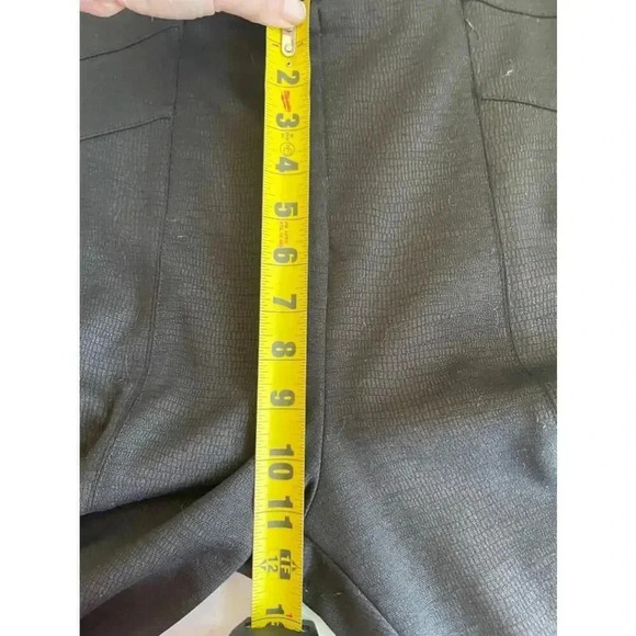 Women's Liverpool Los Angeles Black Straight Leg Snakeskin Legging Pants Size 10 - Picture 9 of 11